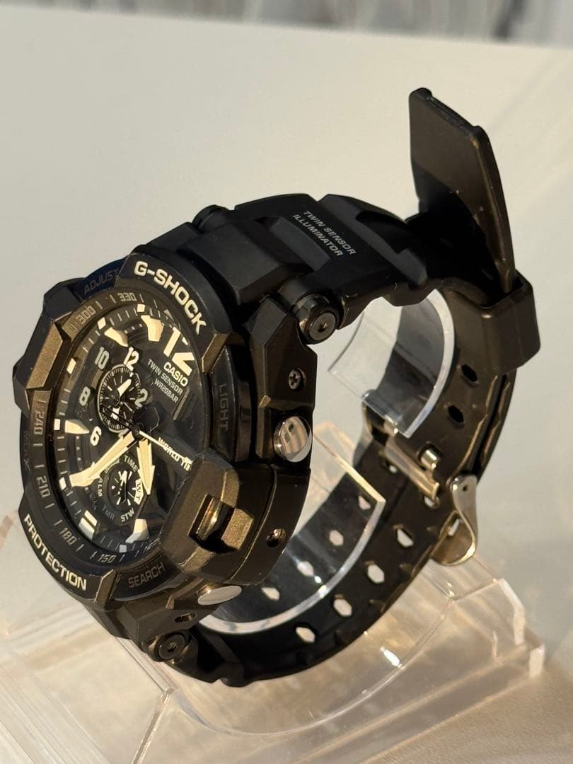 美品　カシオG-ショックGA-1100-1AJF 電池交換済み