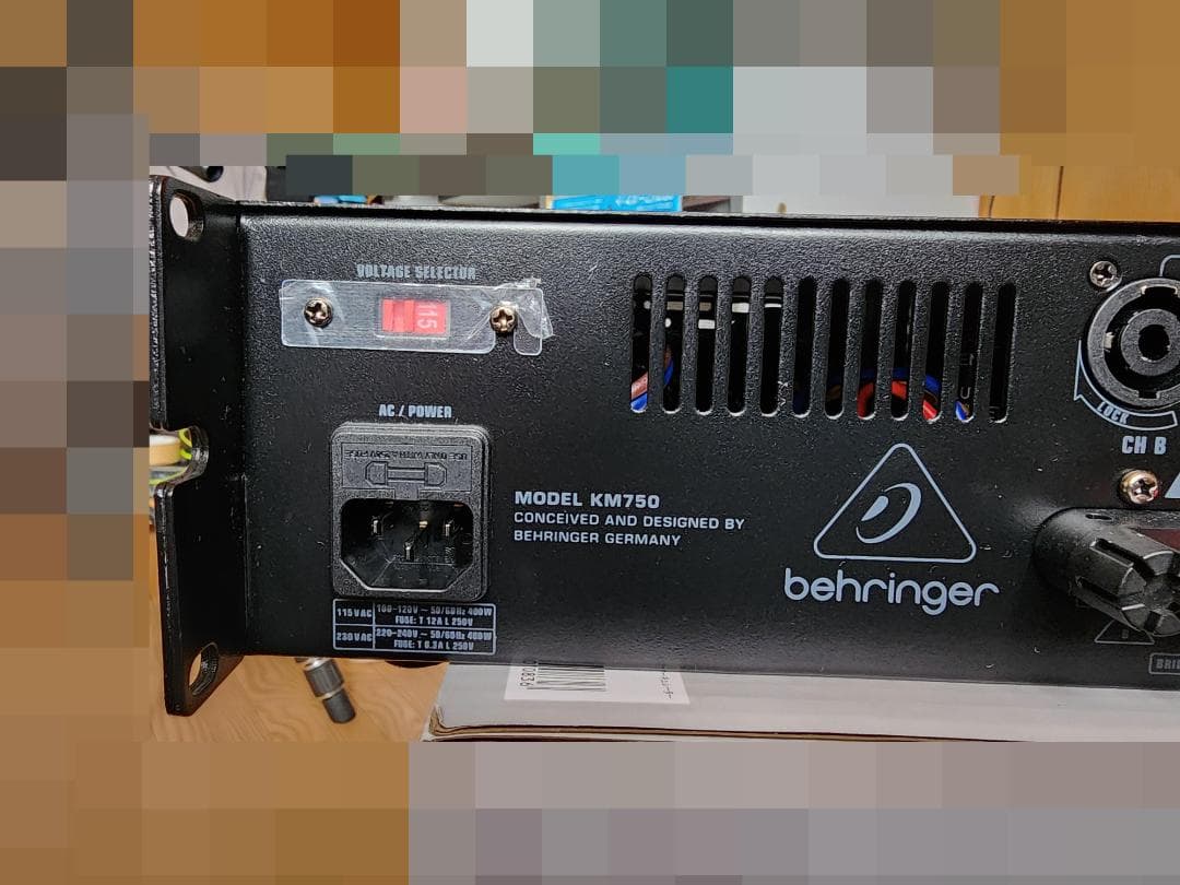 behringer KM750 750W 2チャンネルアンプ
