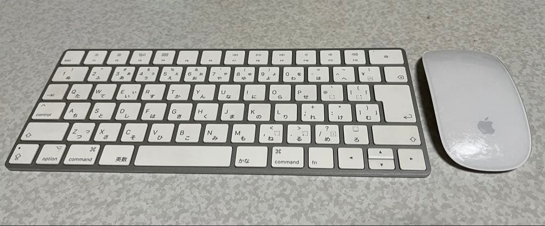 【美品】iMac 21.5インチ 2017 4K MNE02J/A