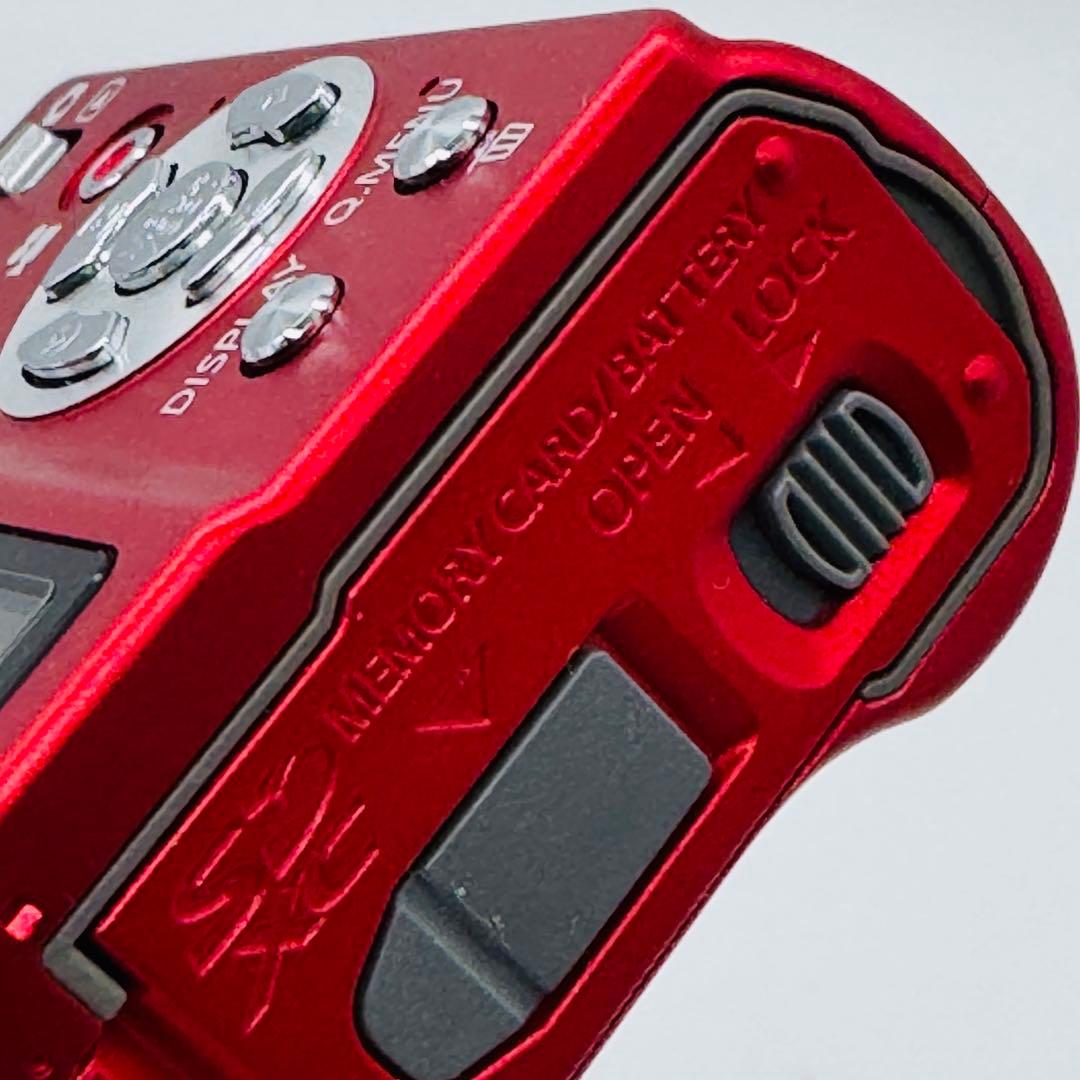 【極美品・箱付き】Panasonic LUMIX DMC-ZX3 レッド　日本製