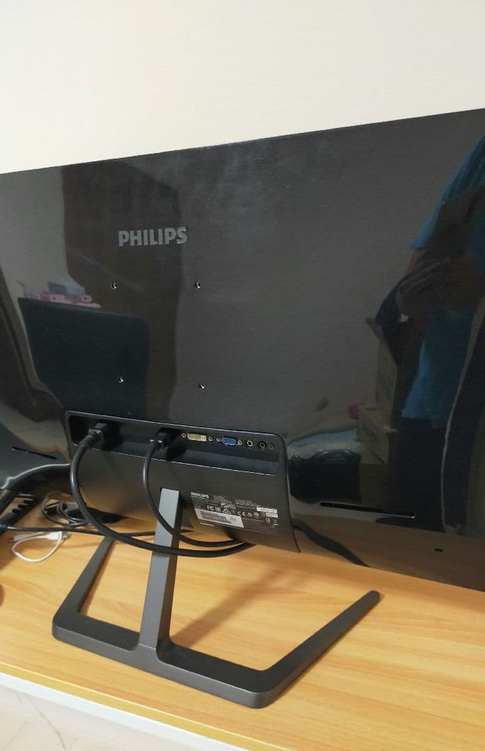 PHILIPS モニター 323E7Q 大画面