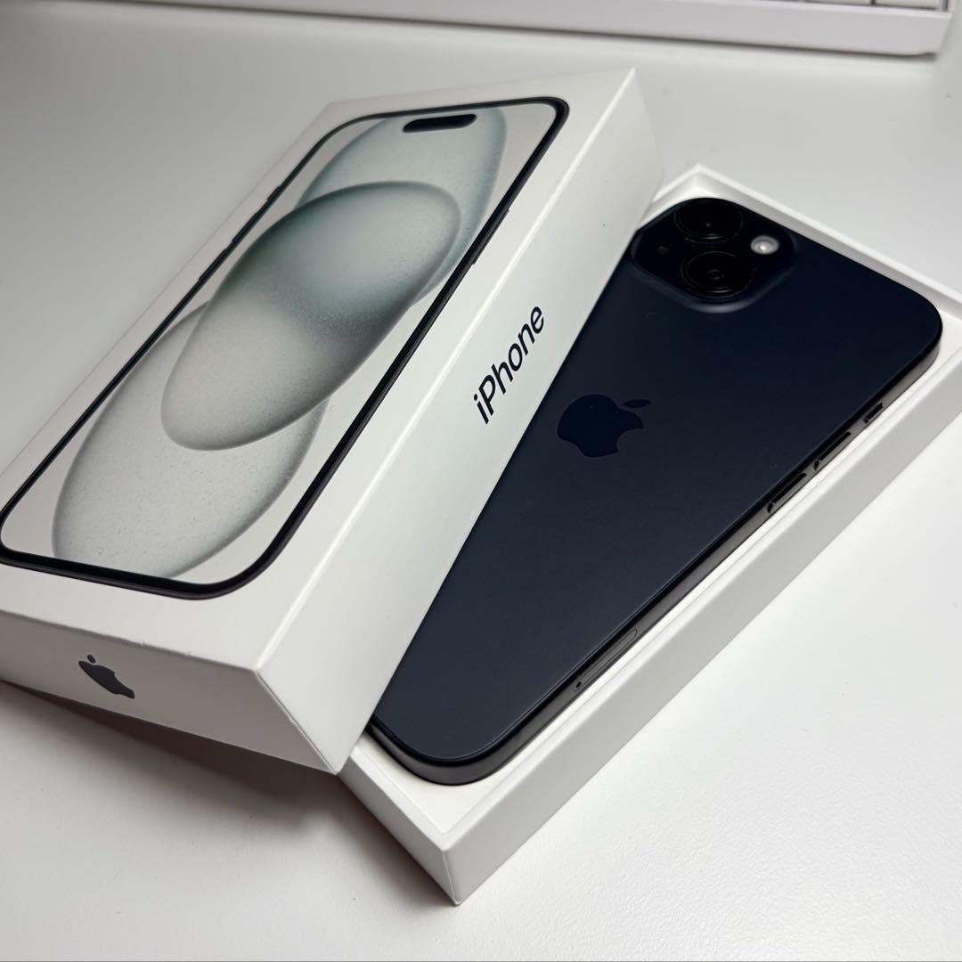 【期間限定値下げ】【極美品】iPhone 15 ブラック 本体 + おまけ付き