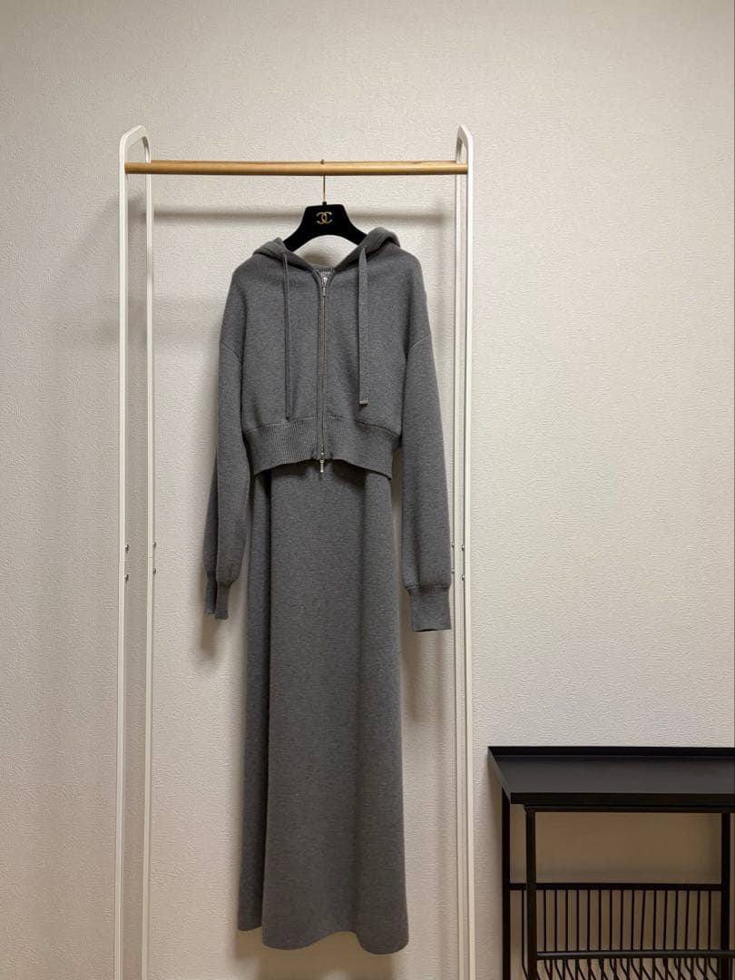 FRAY I.Dジップパーカ&キャミワンピースセット