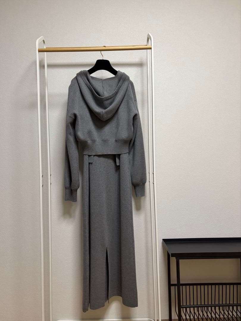 FRAY I.Dジップパーカ&キャミワンピースセット