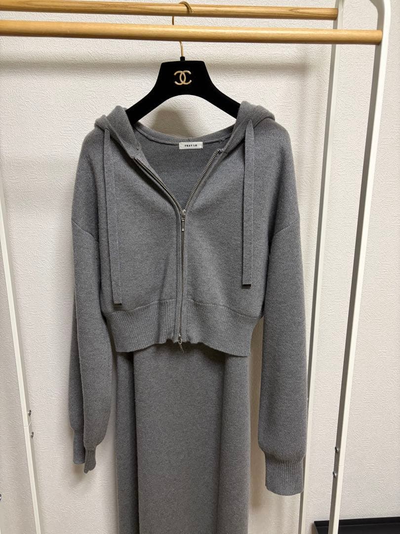FRAY I.Dジップパーカ&キャミワンピースセット