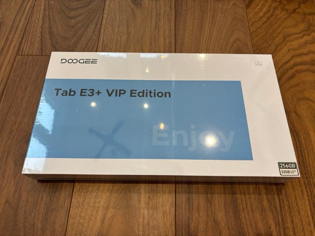 新品未使用　Android15 タブレット 大画面　12インチ キーボード付き