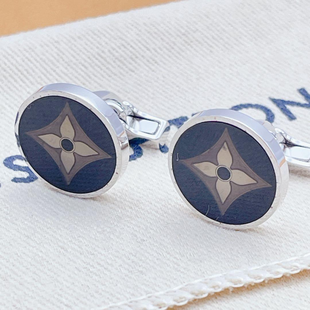 LOUIS VUITTON カフス　フルール　ブトンドゥマンシェット　シルバー