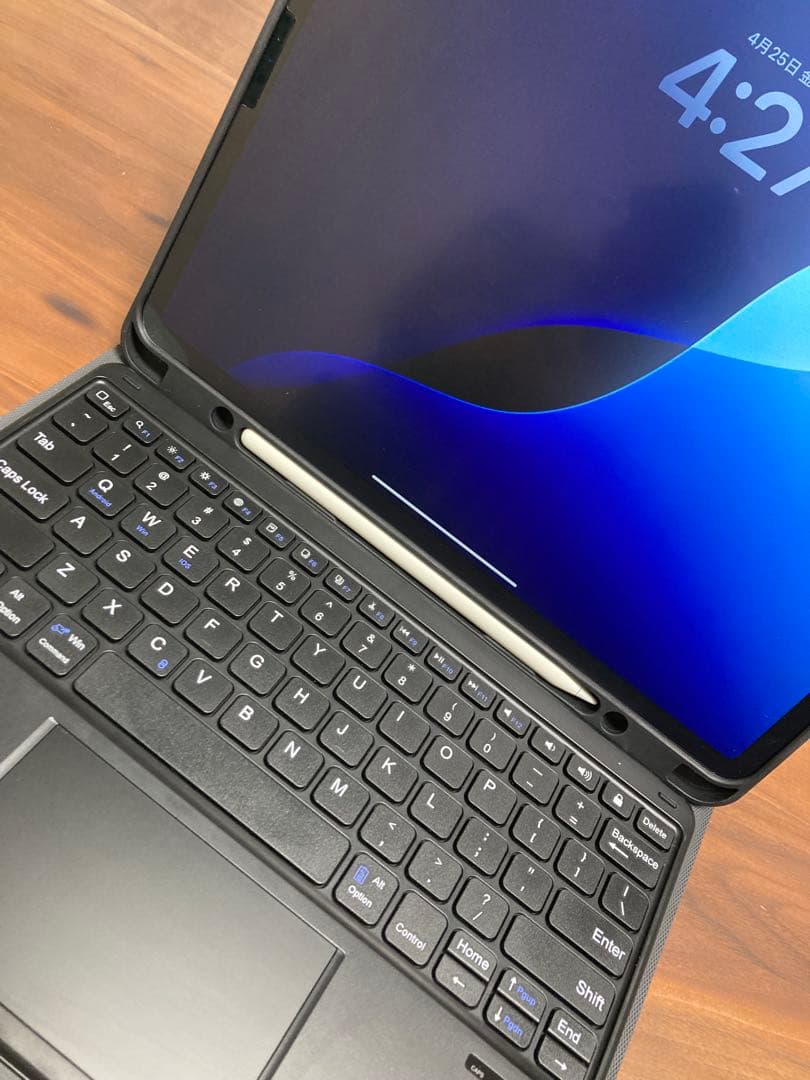 iPad Pro 12.9インチ第4世代256GB ケース、キーボード、ペン付き