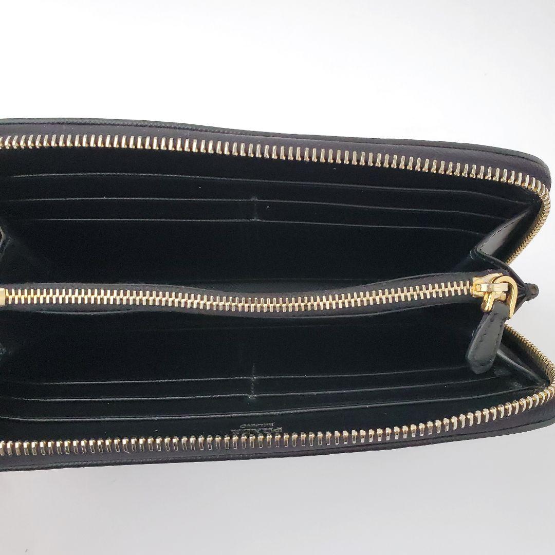 PRADA　長財布　バイカラー　ラウンドファスナー　ホワイト×ブラック　プラダ