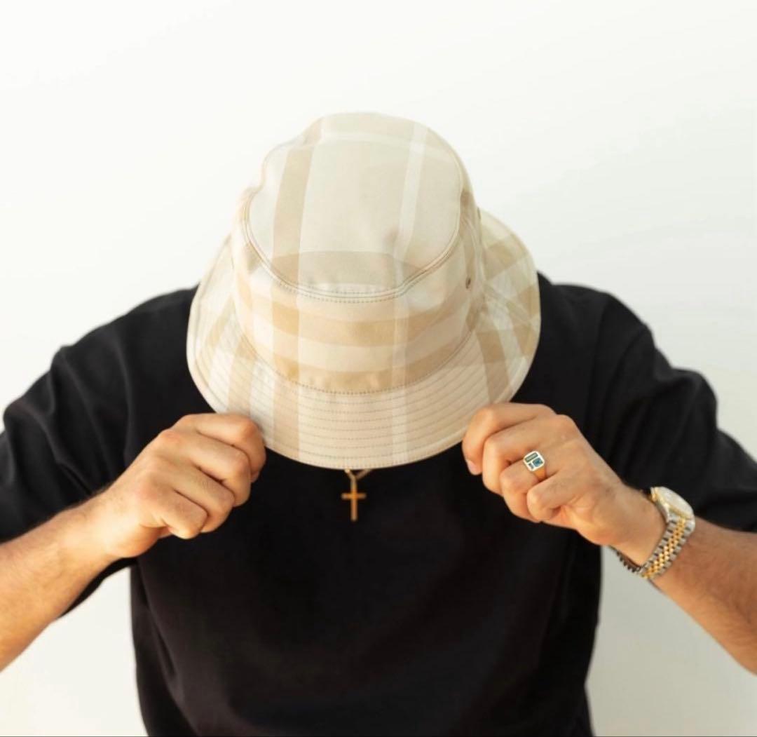 ☆★生産終了完売品★☆ Burberry テクニカルコットンバケットハット　希少