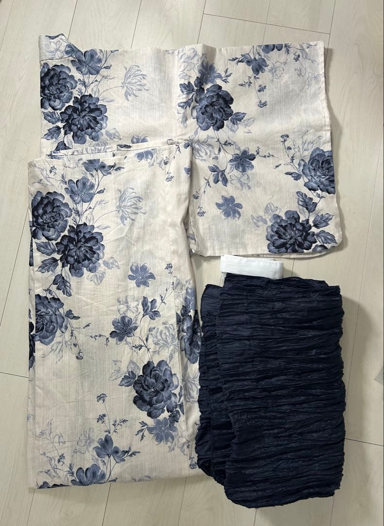 Dita 水彩の勿忘草色