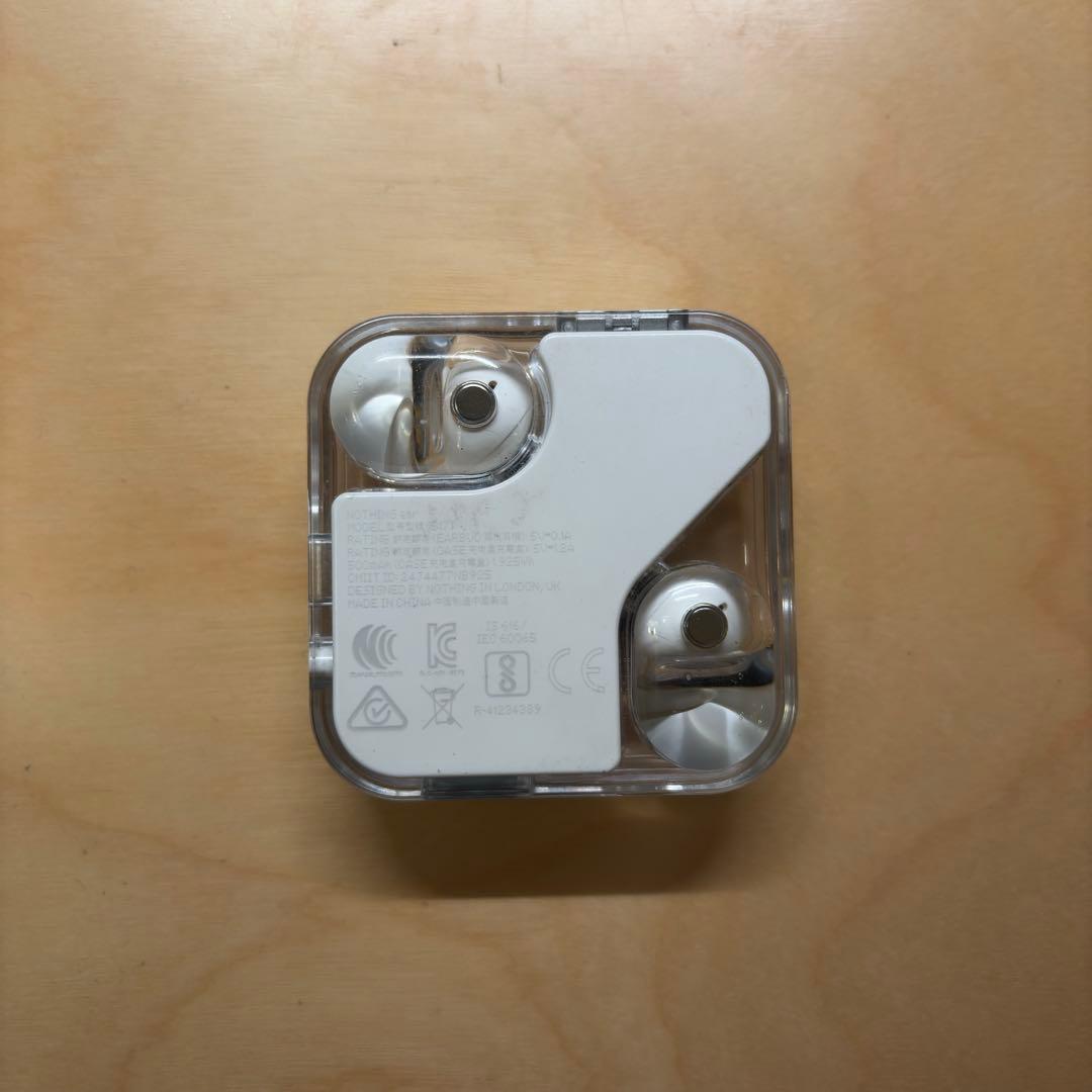 Nothing Ear 2024年発売モデル（ホワイト）