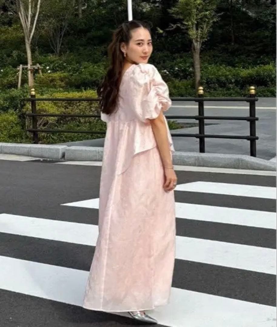 アンドレスドANDRESD バブルスリーブジャガードドレス