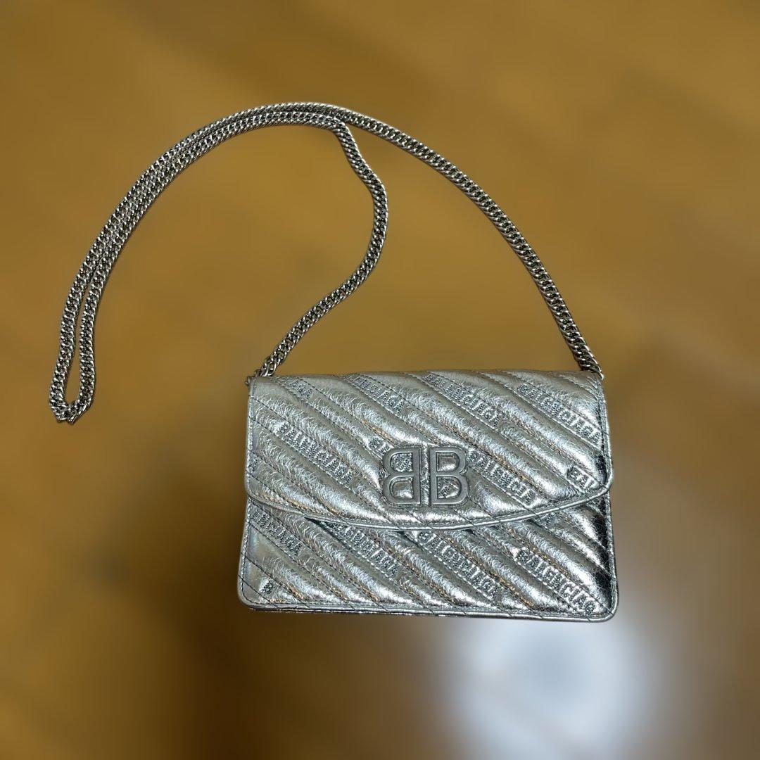 最終値下げ　バレンシアガ　チェーンウォレット