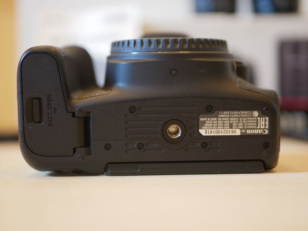 サト　Canon EOS 9000D ダブルレンズ