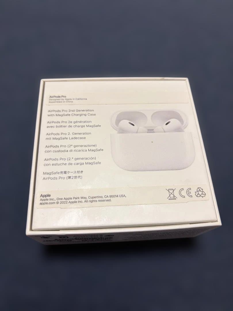 【美品】AirPods pro 第二世代 MagSafe (Lightning)