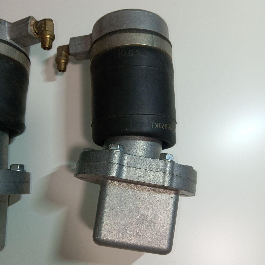 日野　確か　キャブ用エアサスベローズ　リア側　日野　プロフィア　ととのすけ