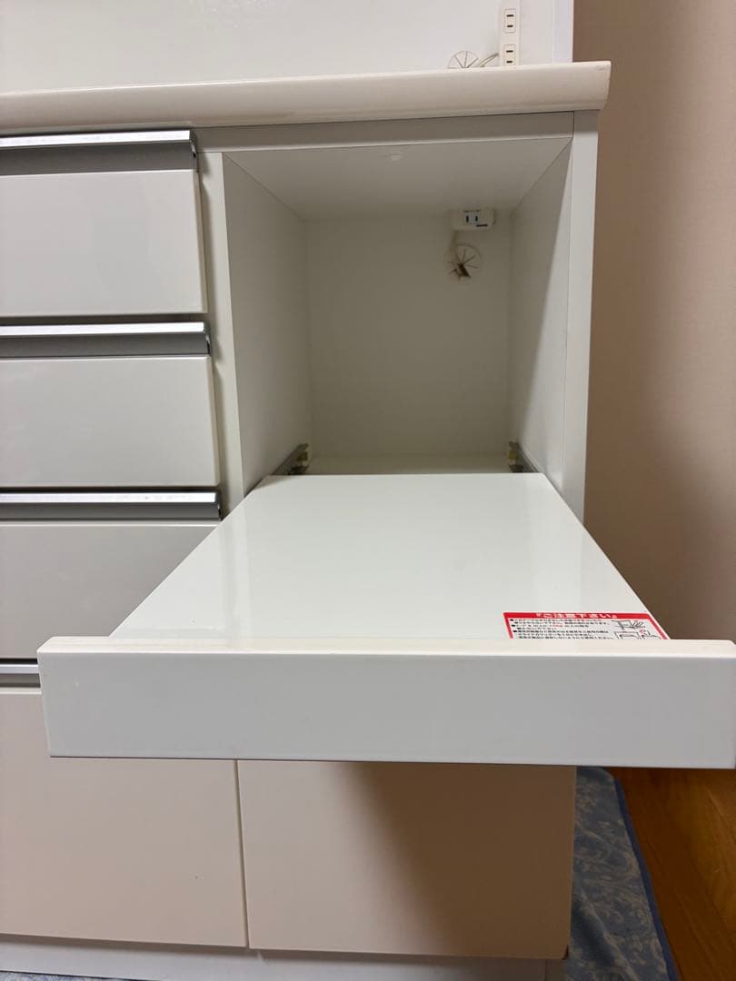 送料込み　ニトリ キッチンボード レジューム 90 ホワイト 食器棚