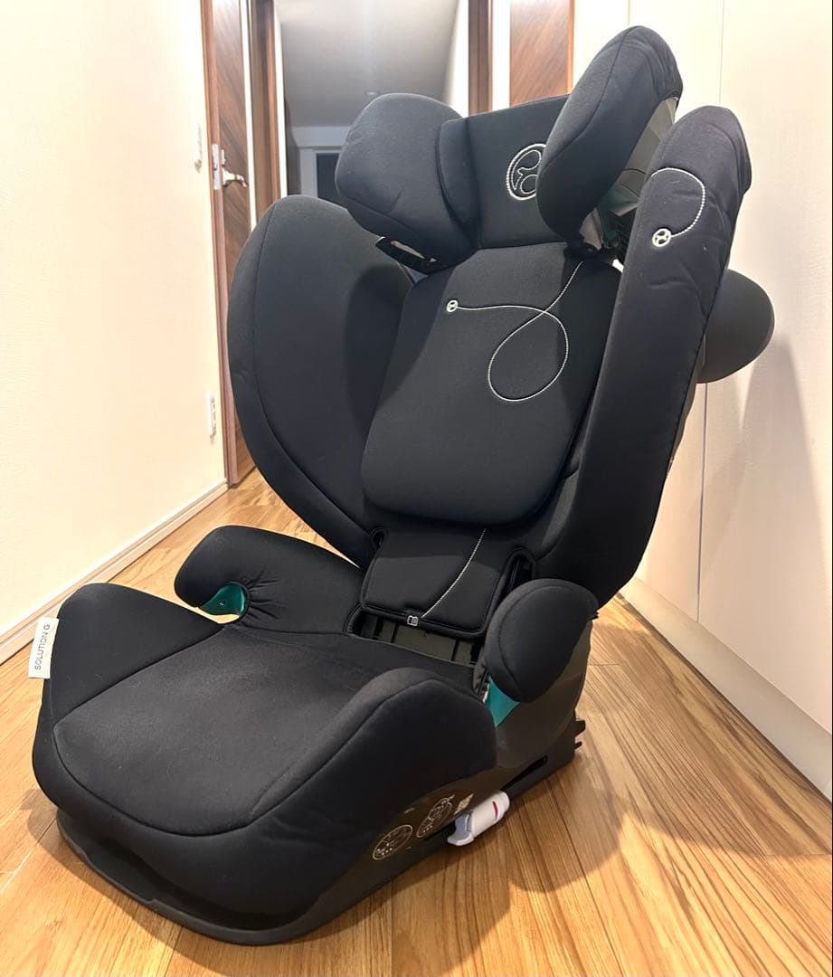 チャイルドシート cybex SOLUTION G i-FIX
