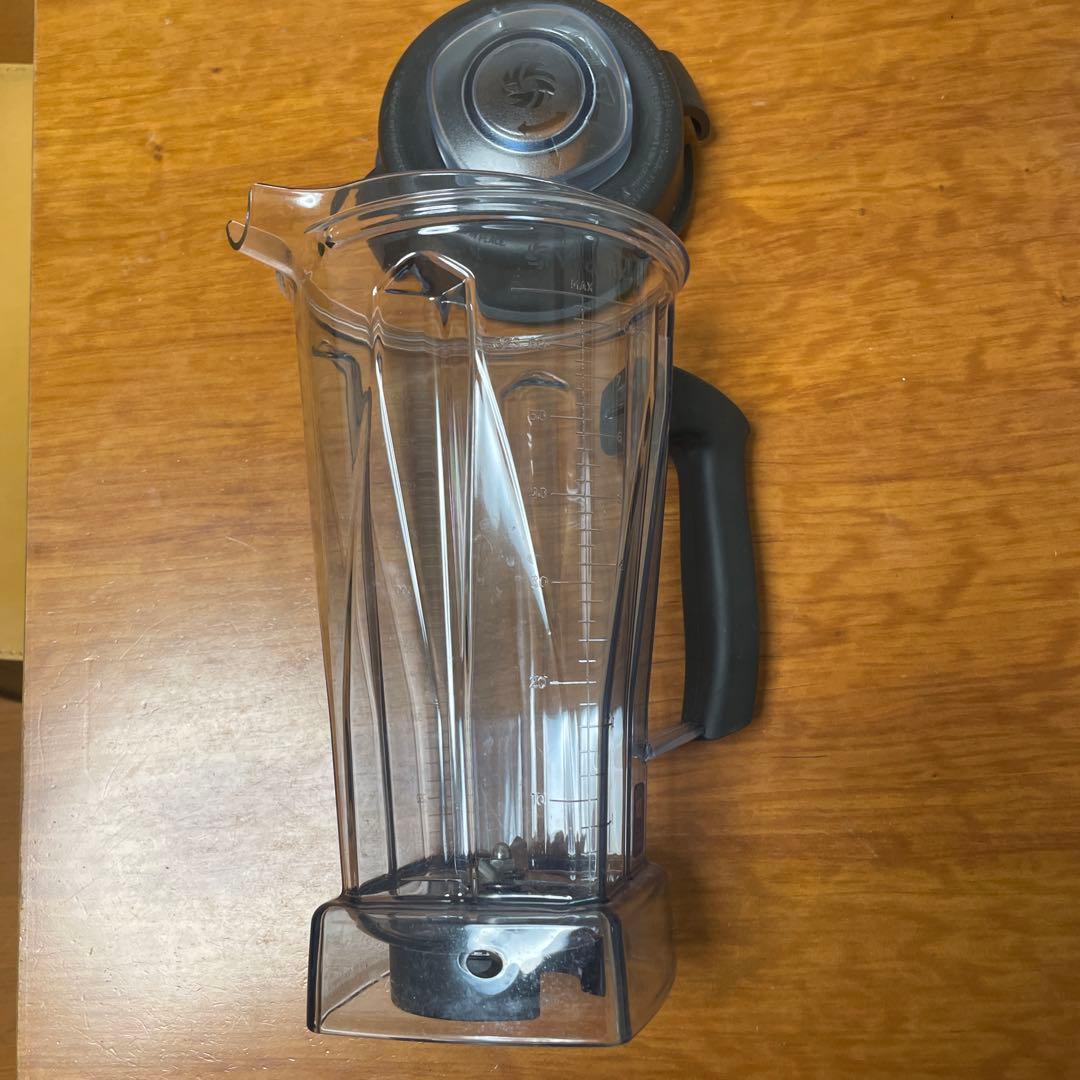 Vitamixブレンダー容器のみ 2リットル 透明/黒 透明プラスチック製