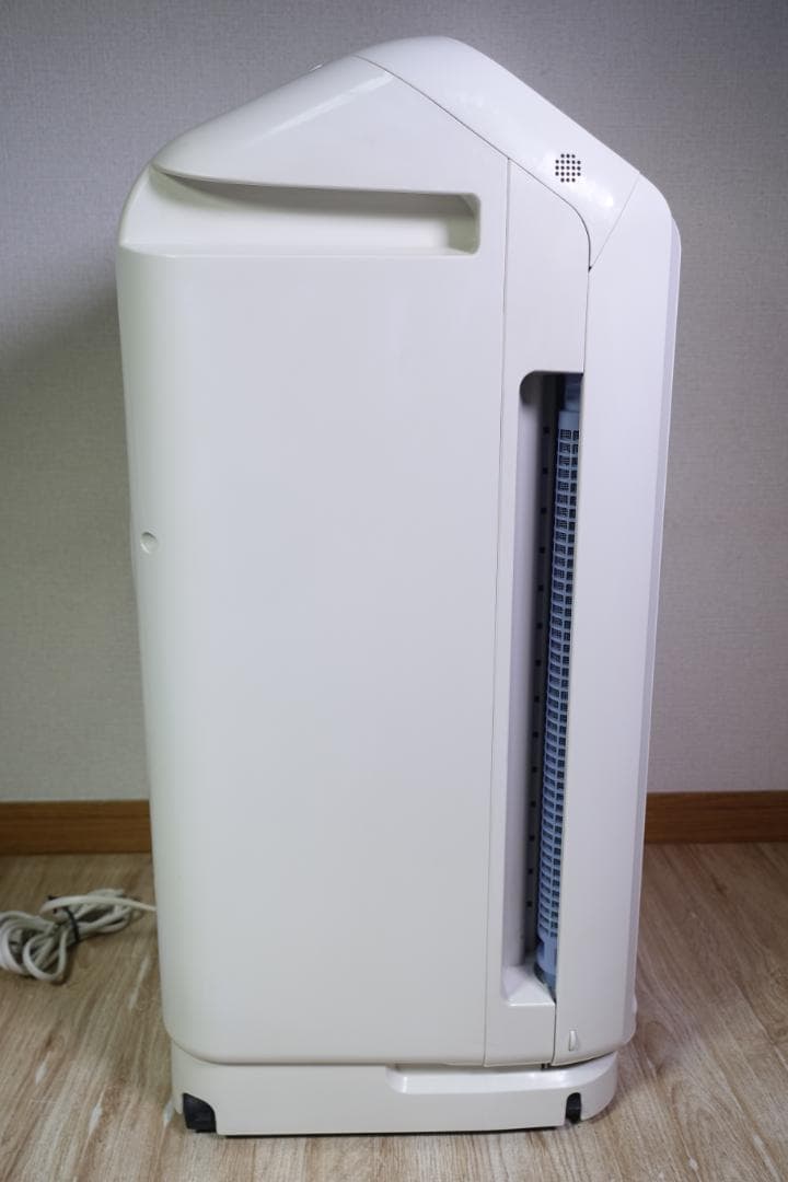 ダイキン 加湿ストリーマ空気清浄機 MCZ70U-W