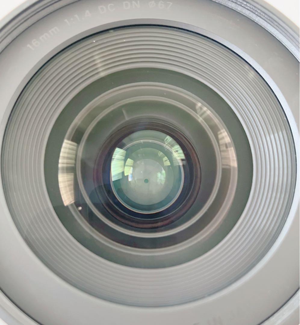 SIGMA 16mm F1.4 DC DN Contemporary ソニーE
