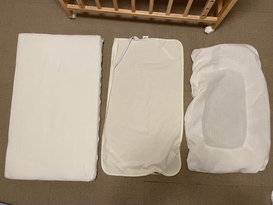 【美品】リビングコット　今年7月購入品