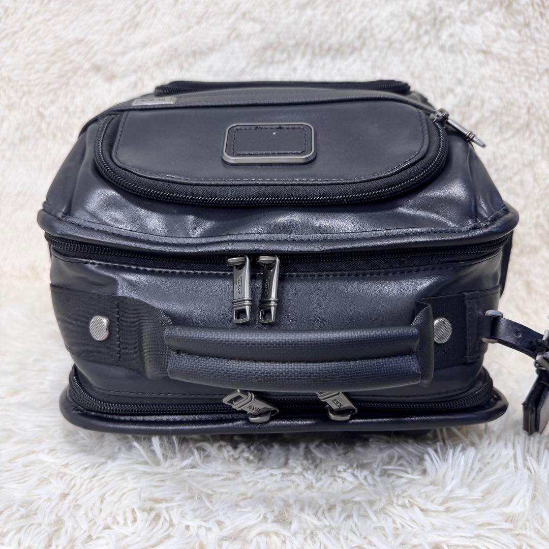 未使用級 トゥミ TUMI T-Pass オールレザー リュック アルファ3