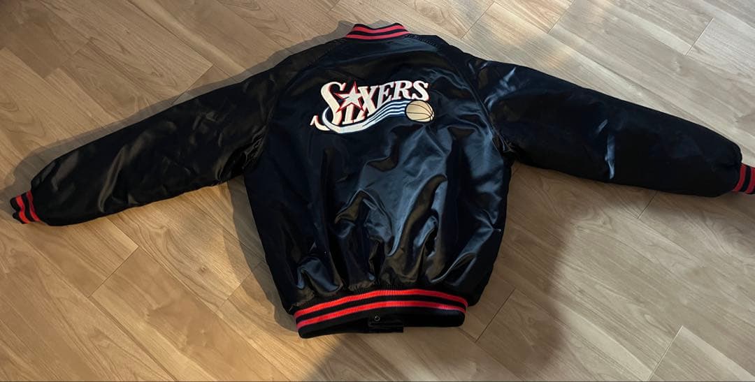 Nike Sixers スタジャン Mサイズ