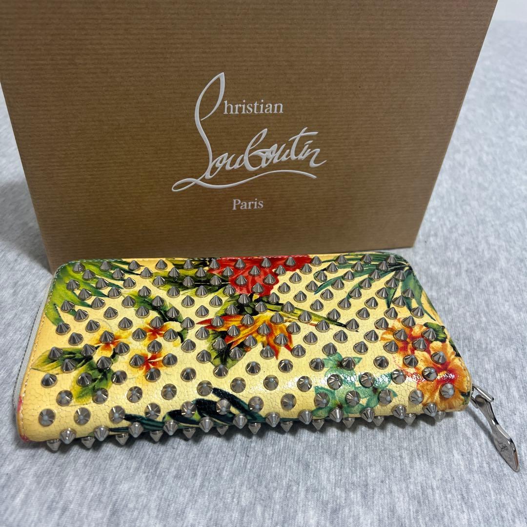 Christian Louboutin ルブタン　財布