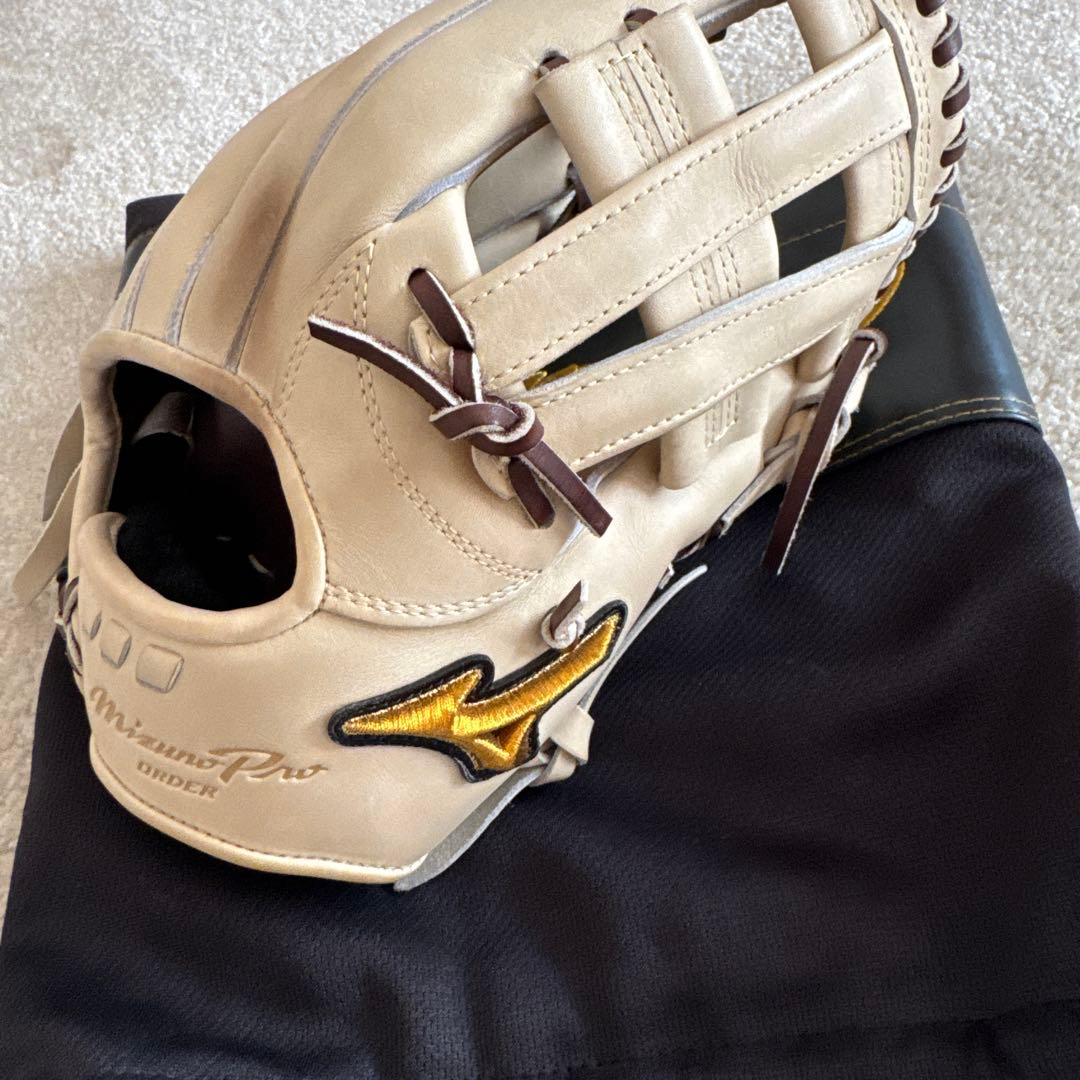 Mizuno Pro ORDER ベージュグローブ
