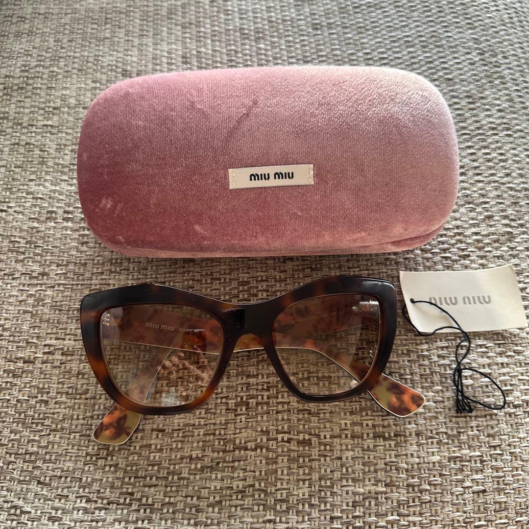 MIU MIU キャットアイサングラス ブラウン タグ付き