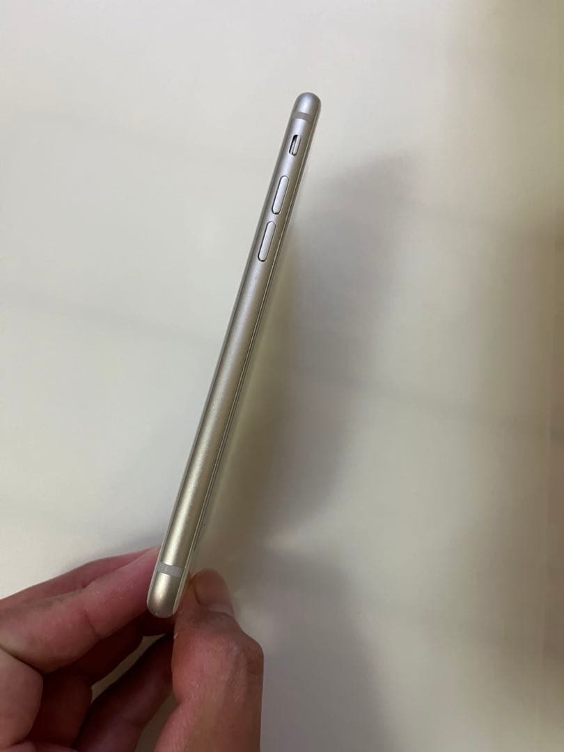 iPhone8 64GB 初期化済み シルバー ホワイト