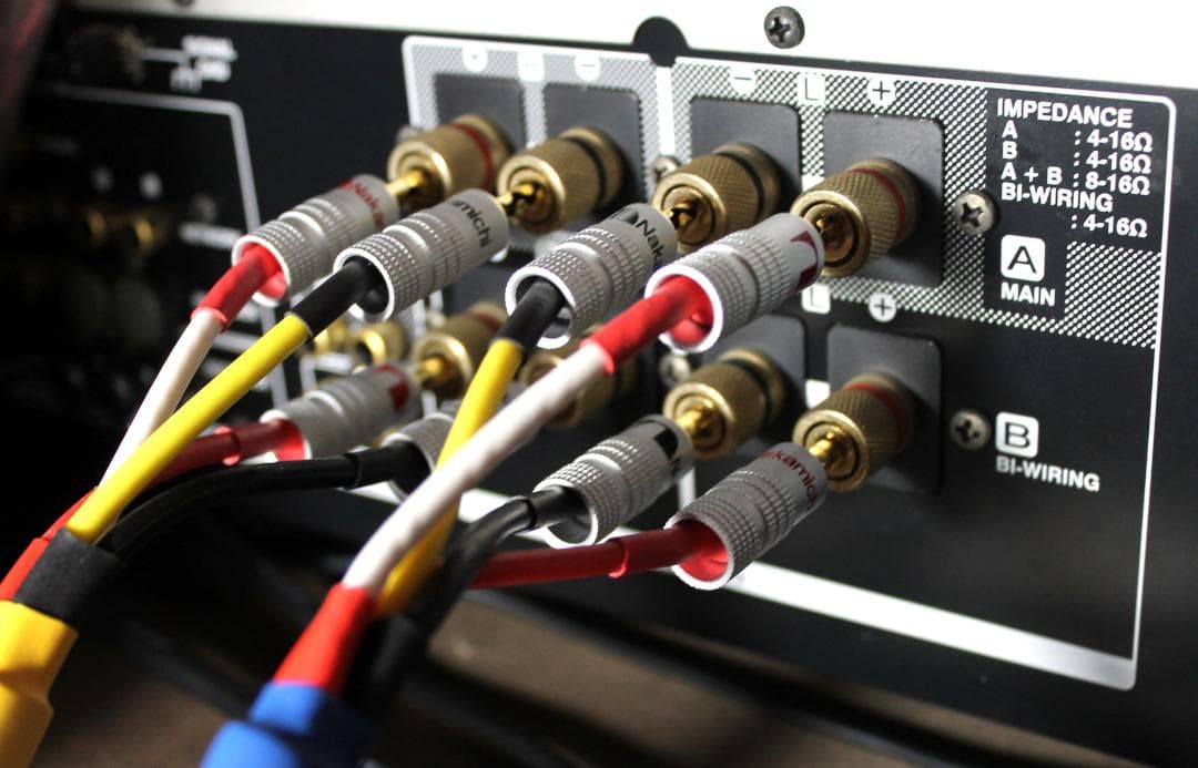 5500α ゾノトーン ZONOTONE 1m2本　4出力4入力用です。