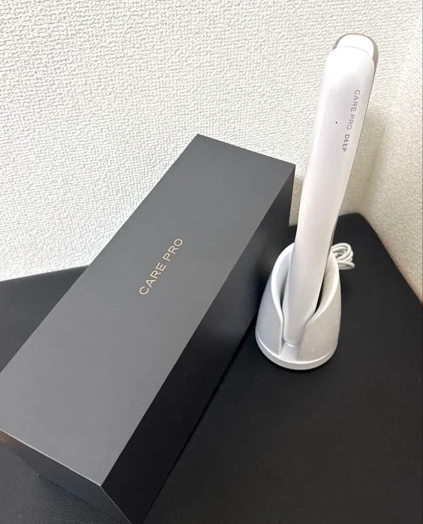 美品　箱付　CARE PRO ヘアアイロン ホワイト　超音波　ダメージケア
