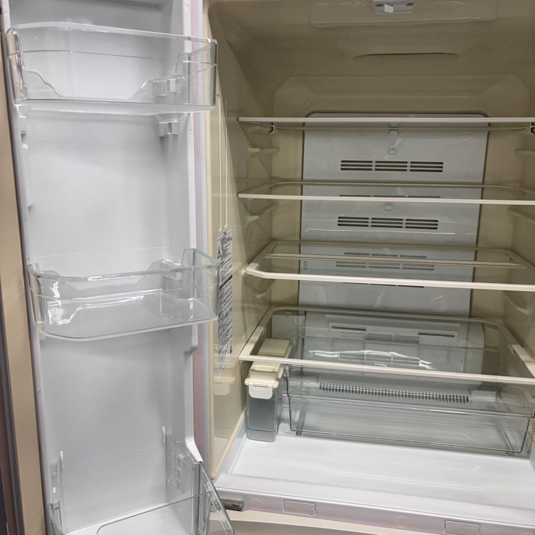 576 東芝 大型冷蔵庫 500L強 小型 家庭用 観音開き 自動製氷 ワイド