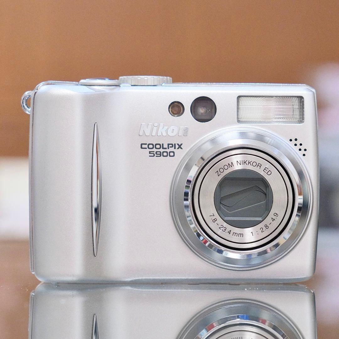極美品 動作品 平成レトロ Y2K Nikon COOLPIX E5900