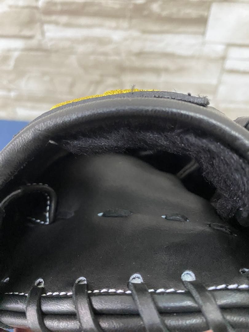 Donaiya（ドナイヤ） 軟式内野手用グラブ