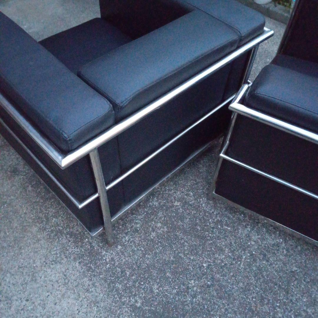 ル・コルビジェ　LC2　1人掛けソファ　1脚　リプロダクト品(レプリカ)合皮