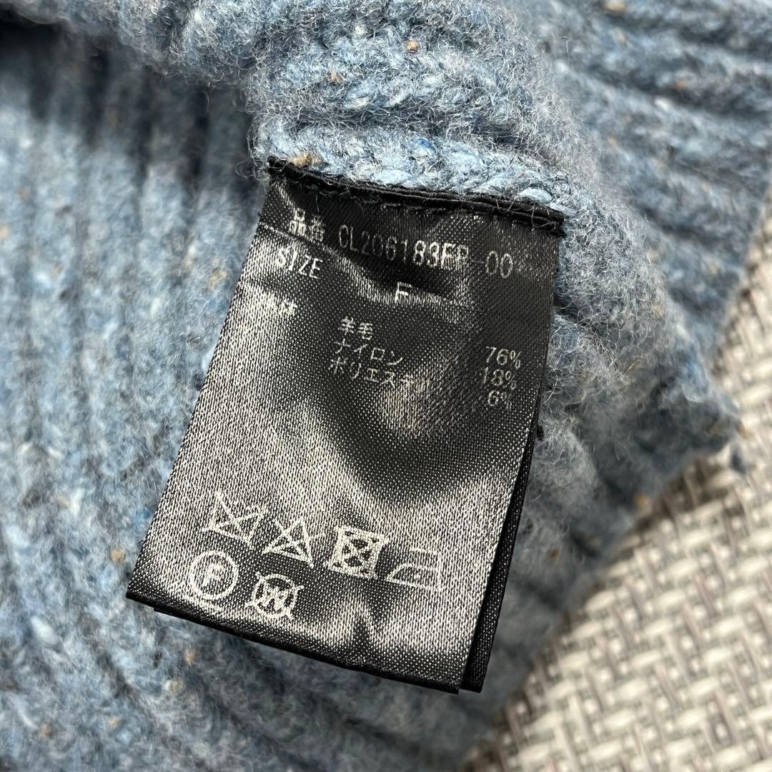 Chi e*** カレンソロジー ニットベスト ブルー 金ボタン