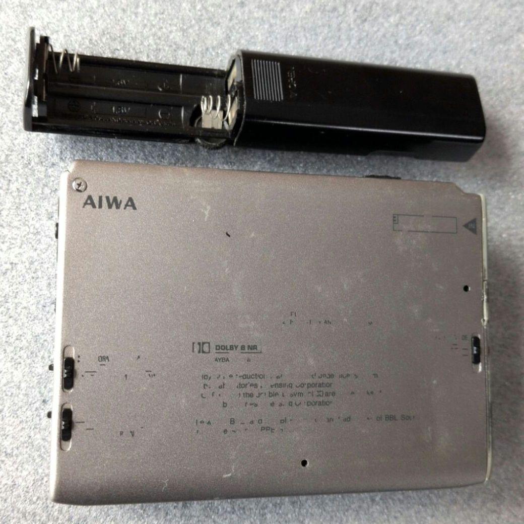 AIWA ステレオラジオカセットレコーダー HS-JX50 ジャンク品