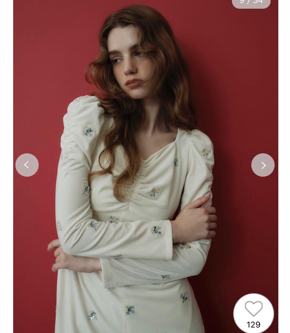 CELFORD（セルフォード）花柄刺繍ベロアワンピース