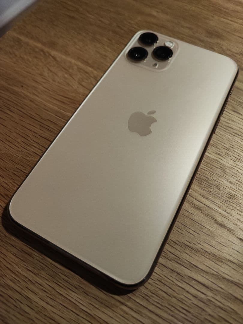 Apple iPhone 11 Pro ゴールド 海外モデルシャッター音なし