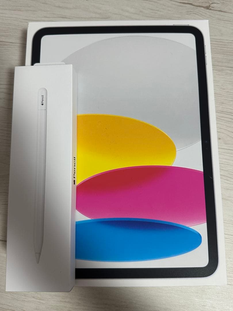 iPad (第10世代) 64GB WiFiモデル 限定保証付き