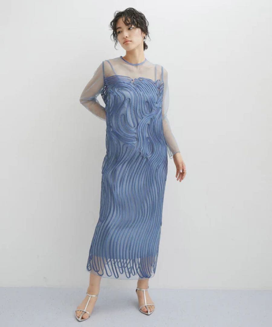 【オケージョン対応】ラインアートシアーワンピース