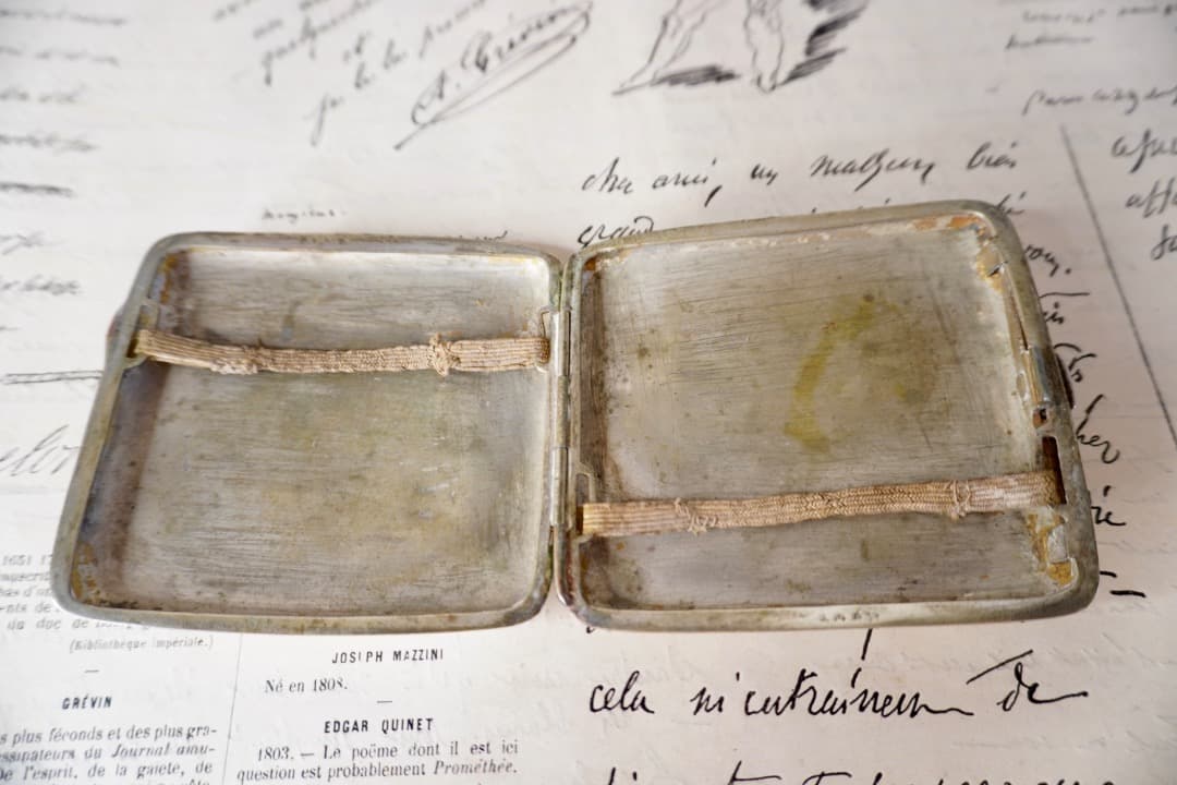 イギリス アンティーク シルバープレート シガレットケース