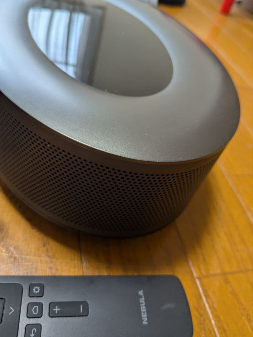 Anker NEBULA cosmos本体+取り付け用ポール