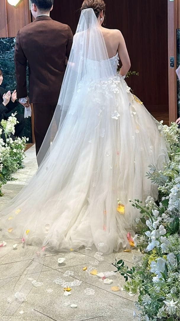 トリートドレッシング　ロングベール　蝶々