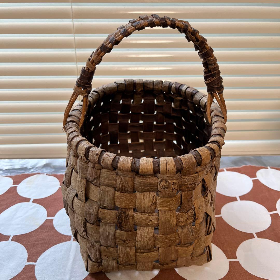 kegoya ケゴヤ　くるみ の籠