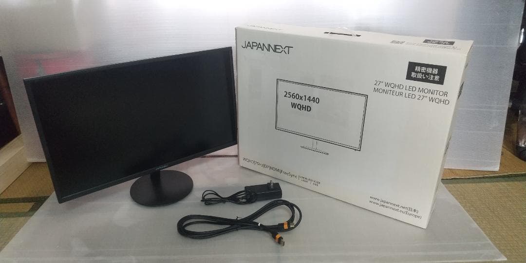 WQHD(2560x1440)　モニター本体　２７インチ